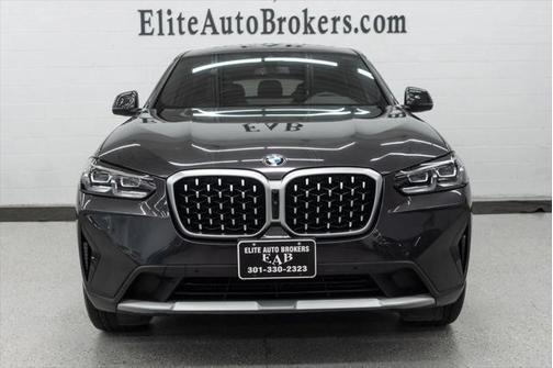 2024 BMW X4 xDrive30i
