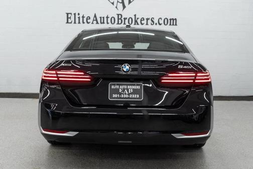 2025 BMW 540 i xDrive