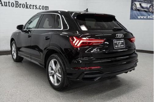 2022 Audi Q3 45 S line Premium Plus