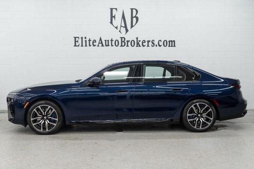 Tanzanite Blue II Metallic 2025 BMW 760 xDrive