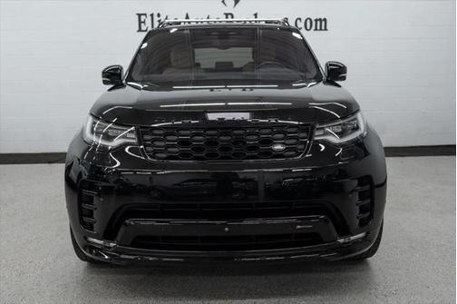 2023 Land Rover Discovery P300 S R-Dynamic