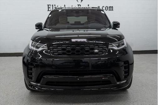 2023 Land Rover Discovery P300 S R-Dynamic