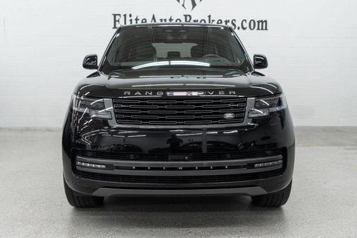 Santorini Black Metallic 2025 Land Rover Range Rover P530 SE
