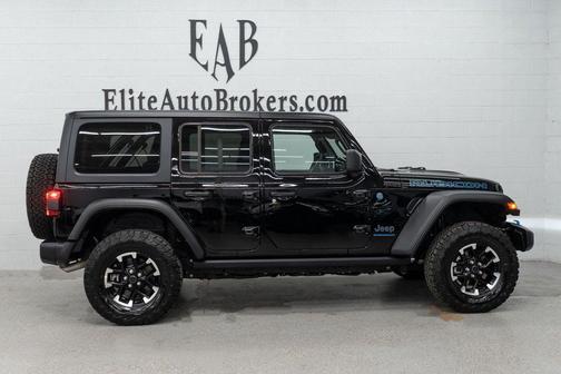 Black Clearcoat 2025 Jeep Wrangler 4xe Rubicon