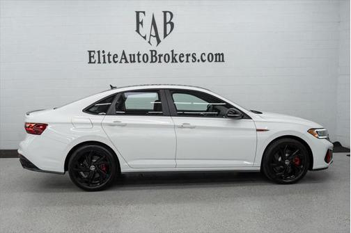 2024 Volkswagen Jetta GLI 2.0T Autobahn