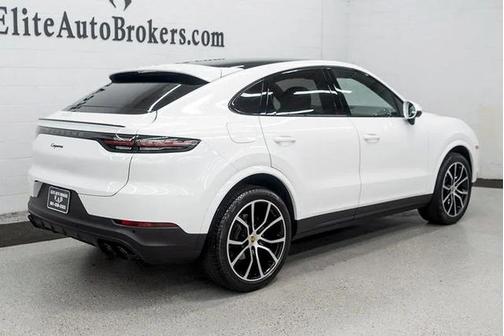 2023 Porsche Cayenne Platinum Edition