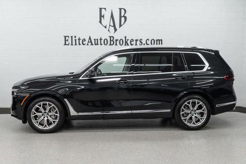 2025 BMW X7 xDrive40i