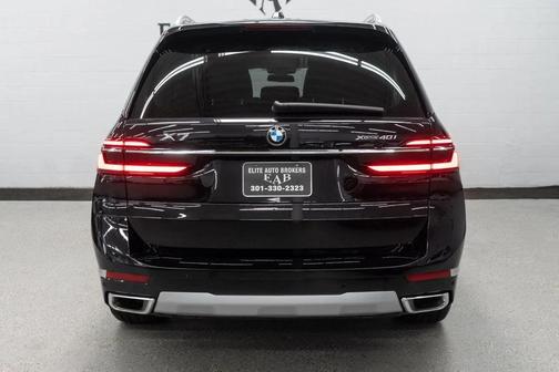 2025 BMW X7 xDrive40i
