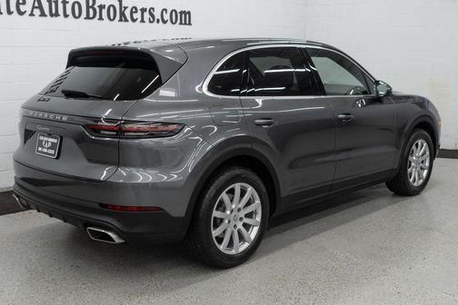 2022 Porsche Cayenne Cayenne
