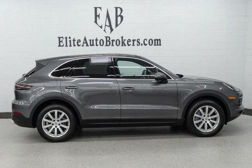 2022 Porsche Cayenne Cayenne