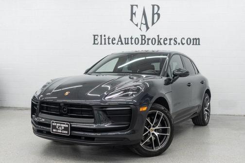 2023 Porsche Macan Base