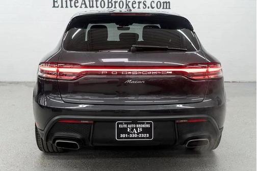 2023 Porsche Macan Base