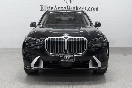 Black Sapphire Metallic 2026 BMW X7 xDrive40i
