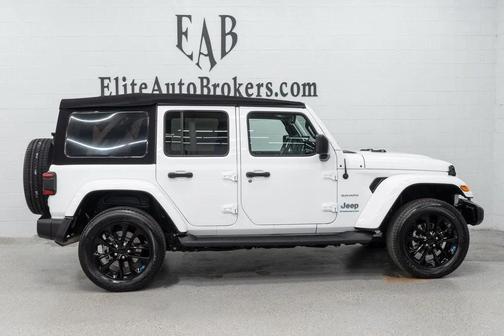 Bright White Clearcoat 2023 Jeep Wrangler 4xe Sahara
