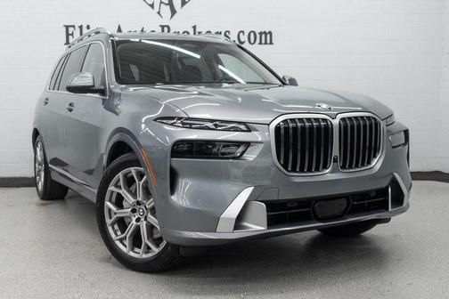2025 BMW X7 xDrive40i