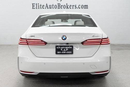 Alpine White 2025 BMW 540 xDrive