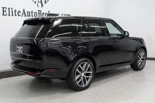 2024 Land Rover Range Rover P400 SE