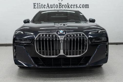 2025 BMW 740 xDrive