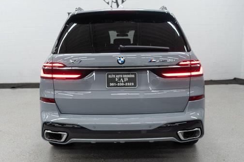 2025 BMW X7 xDrive40i