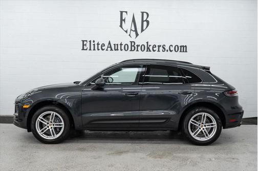 2022 Porsche Macan Base