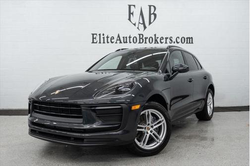 2022 Porsche Macan Base