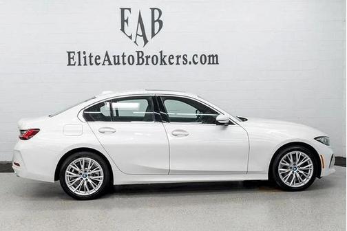 2024 BMW 330e xDrive