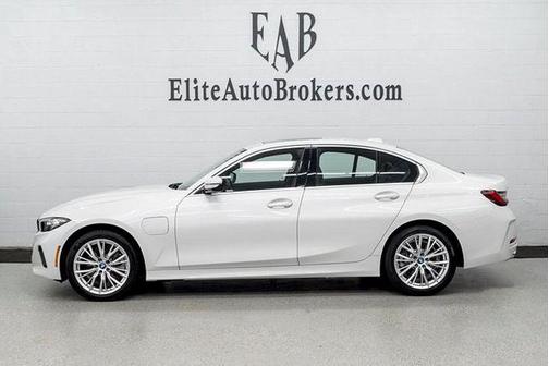2024 BMW 330e xDrive