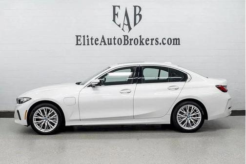 2024 BMW 330e xDrive
