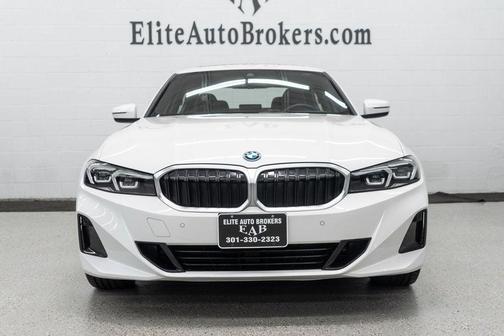 2024 BMW 330e xDrive