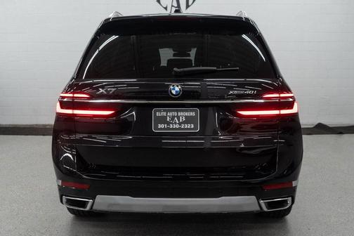 2025 BMW X7 xDrive40i