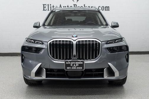 2025 BMW X7 xDrive40i