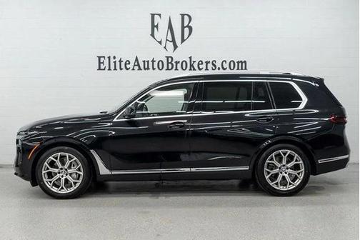 2025 BMW X7 xDrive40i