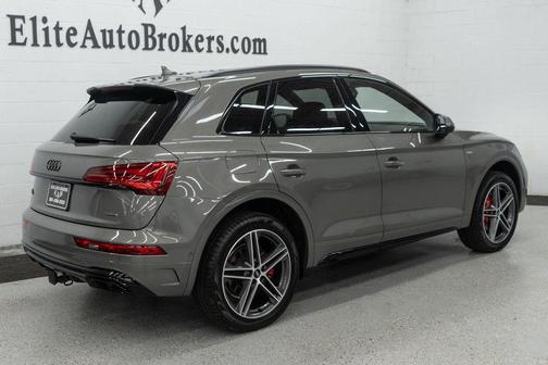 2024 Audi Q5 55 S line Prestige
