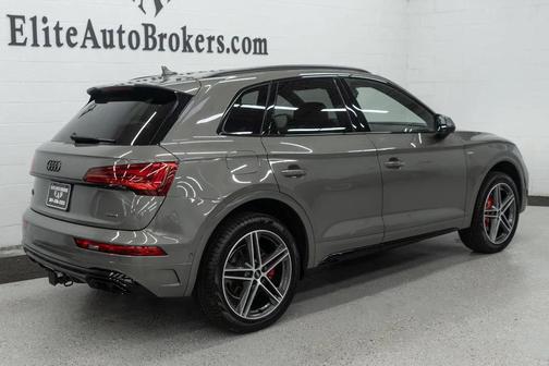 2024 Audi Q5 55 S line Prestige