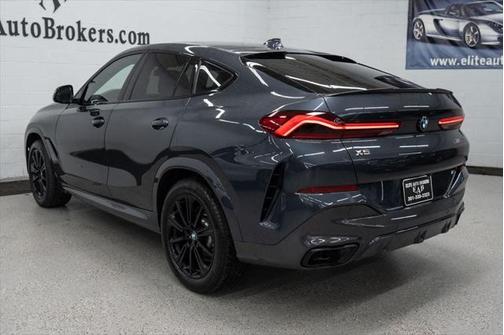 2022 BMW X6 M50i