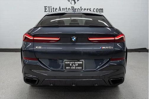 2022 BMW X6 M50i