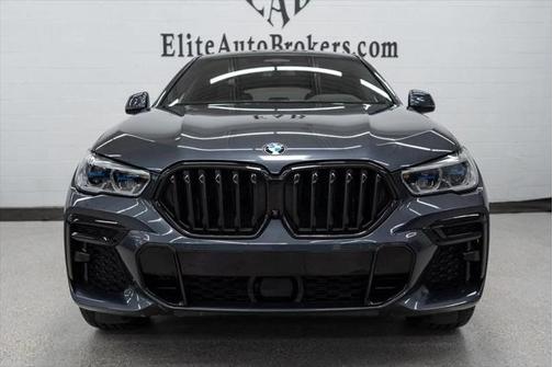 2022 BMW X6 M50i