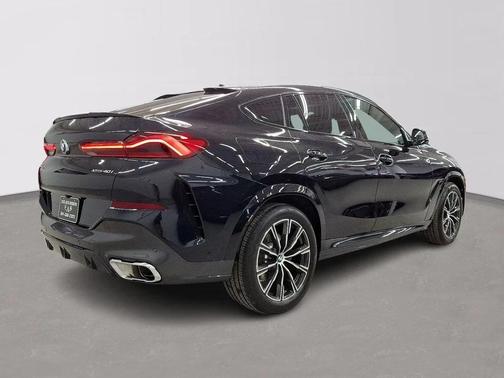 2025 BMW X6 xDrive40i