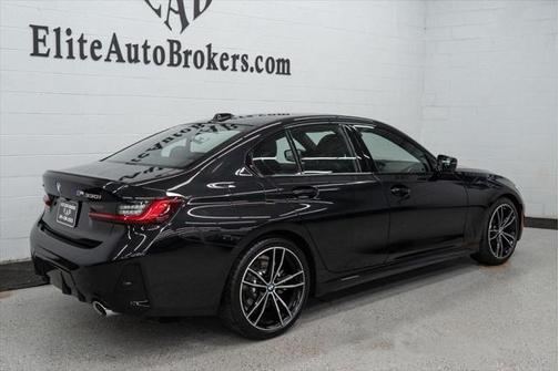 2024 BMW 330 i xDrive