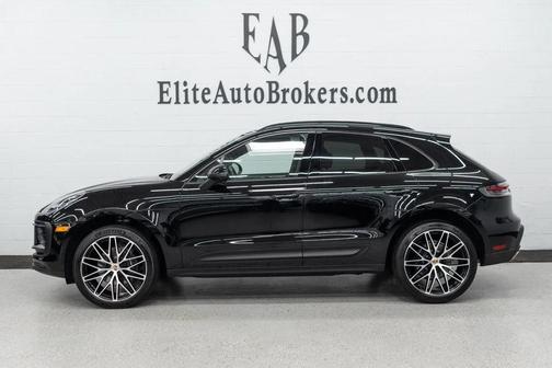 2023 Porsche Macan Base