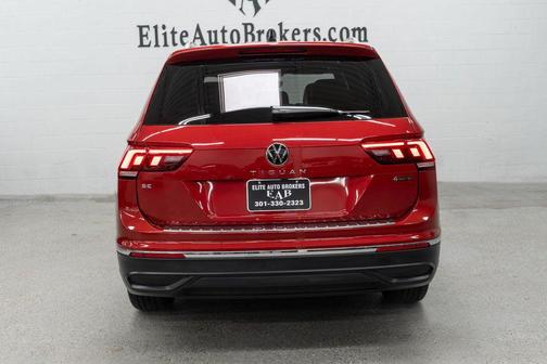 Kings Red Metallic 2024 Volkswagen Tiguan 2.0T SE 4MOTION