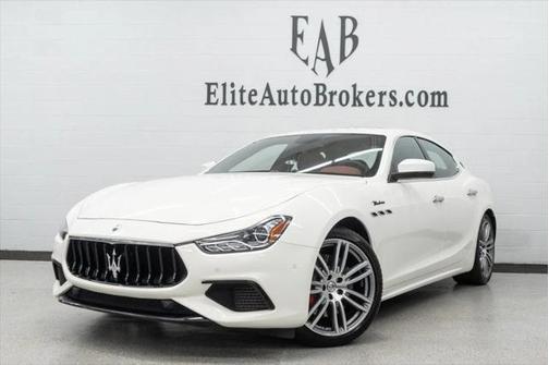 2022 Maserati Ghibli Modena Q4