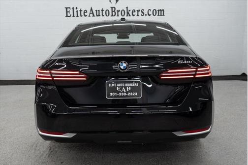 2025 BMW 540 i xDrive