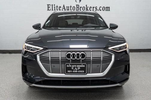 2021 Audi e-tron Premium