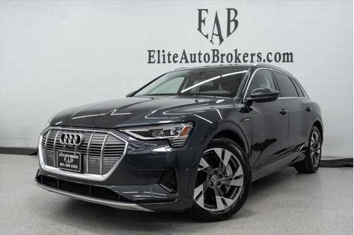 2021 Audi e-tron Premium Plus