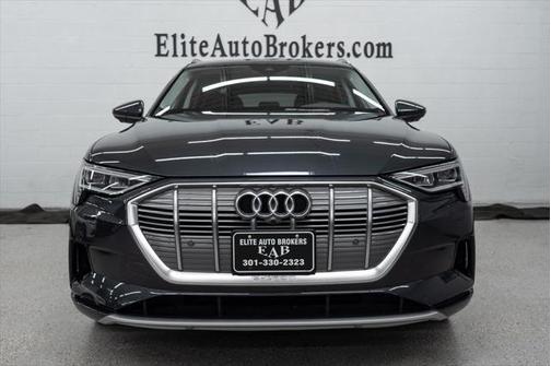 2021 Audi e-tron Premium Plus