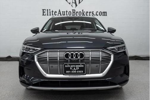 2021 Audi e-tron Premium Plus