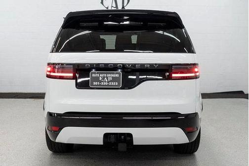 2024 Land Rover Discovery P300 Dynamic SE