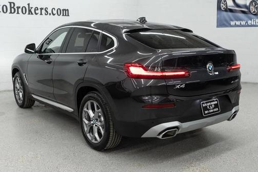 2025 BMW X4 xDrive30i