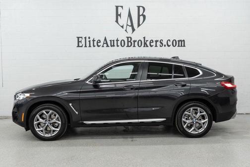2025 BMW X4 xDrive30i